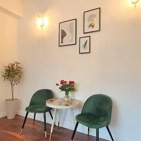 Studio Calea Victoriei * Bucharest