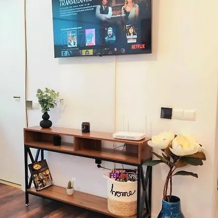 Studio Calea Victoriei